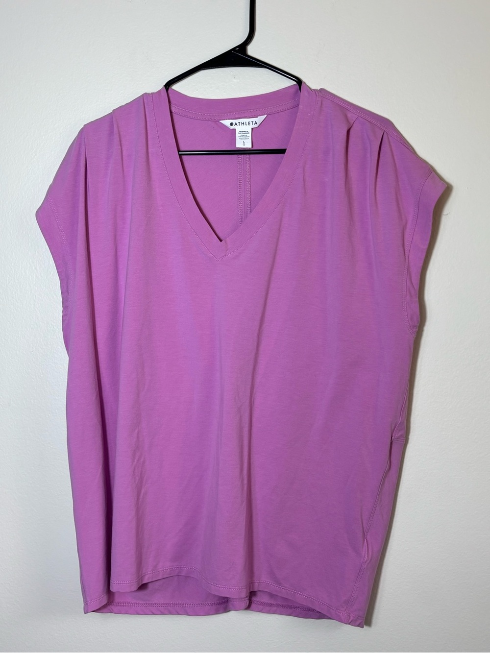 Athleta V-Neck Twist Back Tee Womens Large Pink Short Sleeve Summer Stretch
